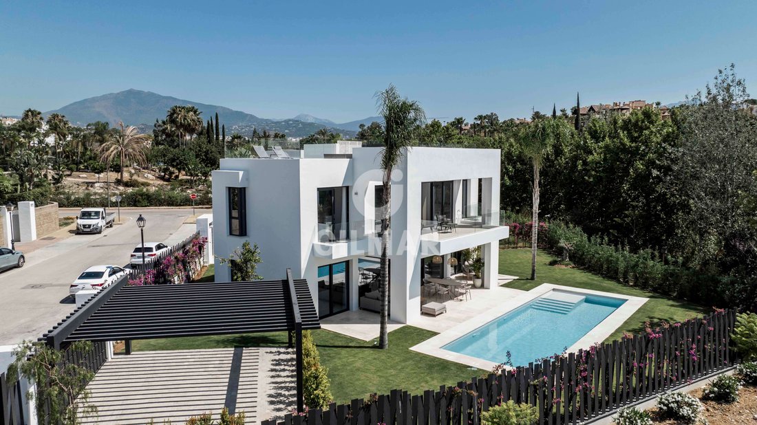 Villa a Estepona, Andalusia, Spagna 4 - 14974374