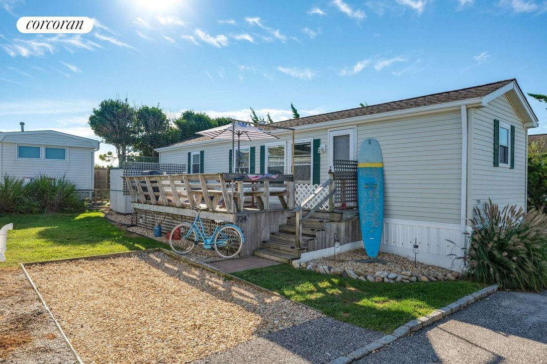 Montauk, New York, United States 1 - 12228389