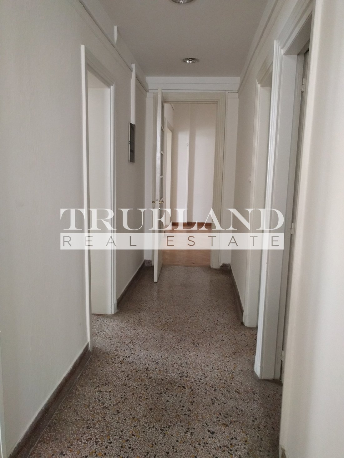 Apartment in Sunoikia Kolonakiou, 1st District of Athens, Athens 4 - 14976562