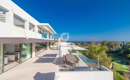Villa in La Quinta, Benahavis, Andalusia 1