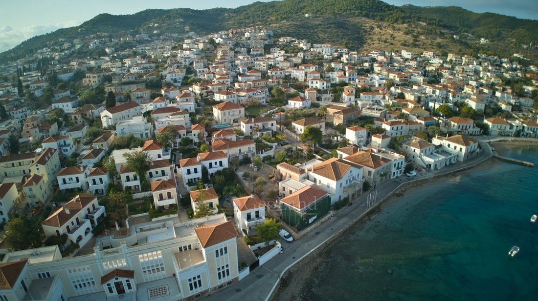 House in Spetses, Attica, Greece 2 - 14978172