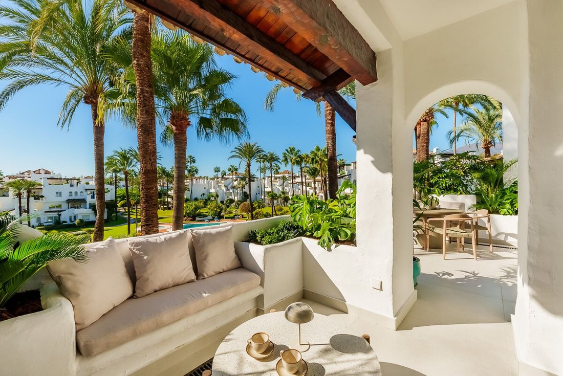 Penthouse in Estepona, Andalusia, Spain 4 - 14975696