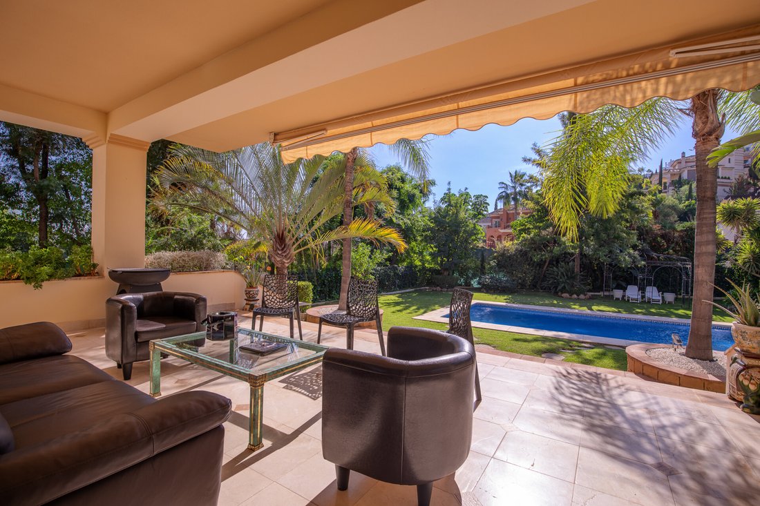 Villa in Benahavis, Andalusia, Spain 2 - 14976173