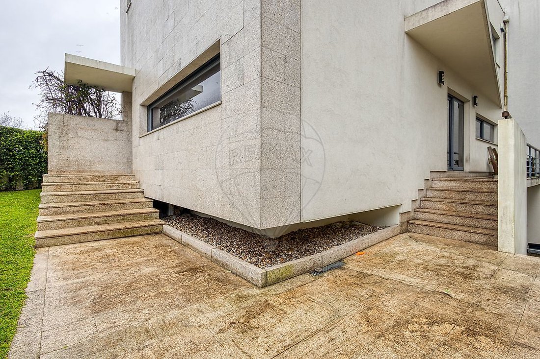 House in Senhora da Hora, Porto District, Portugal 1 - 14979962