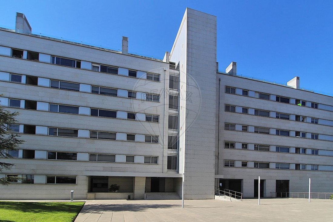 Apartment in Cidade da Maia, Porto District, Portugal 1 - 14980004