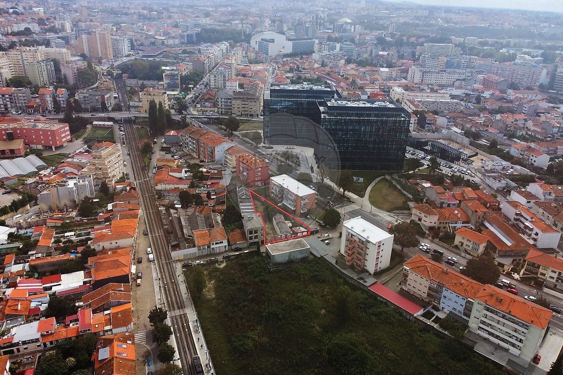 Land in Ramalde, Porto District, Portugal 1 - 14979936