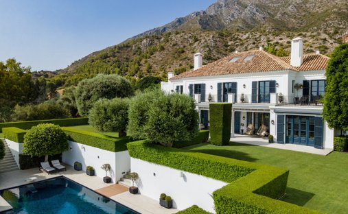 Villa in Marbella, Andalusia, Spain 1
