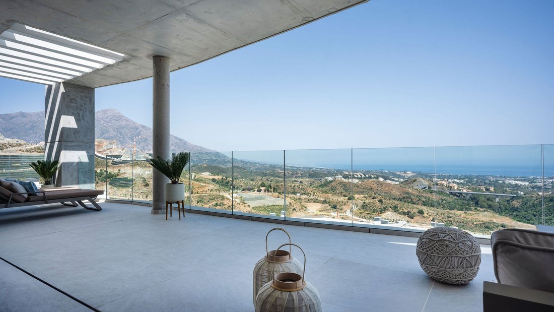 Apartment in El Madroñal, Benahavis, Spain 1 - 14982418