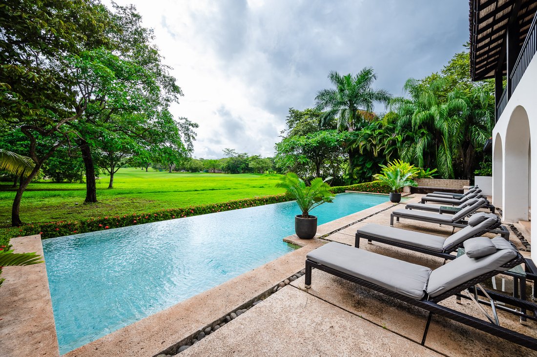Villa in Pinilla, Guanacaste Province, Costa Rica 1 - 14981020
