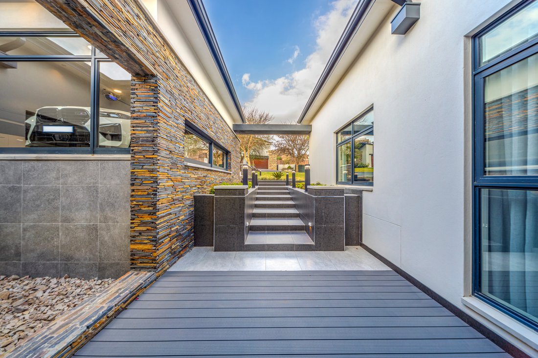 House in Midrand, Gauteng, South Africa 5 - 14980564
