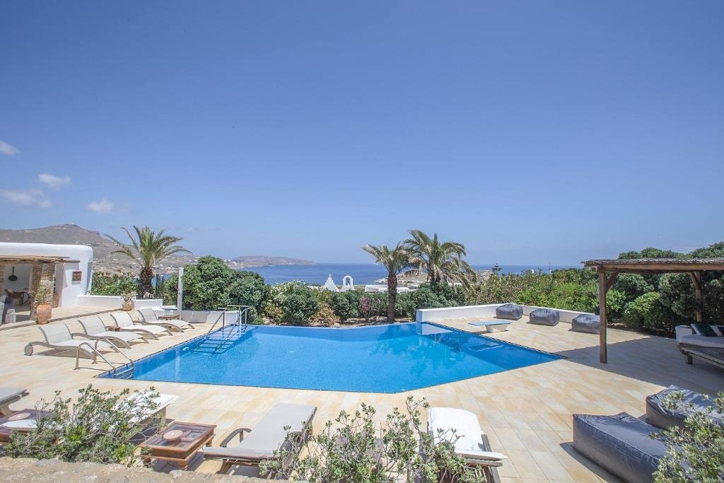 Villa in Ano Mera Community, Aegean, Greece 2 - 12307246