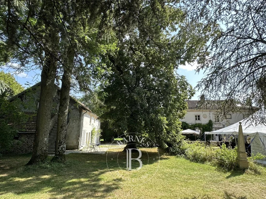House in Janvry, Ile-de-France, France 2 - 14981440