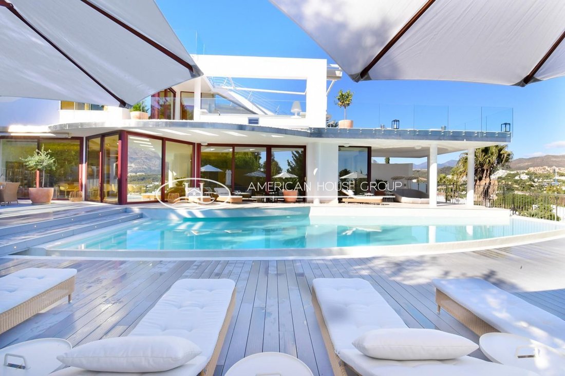 Villa in Puerto Banus, Marbella, Spain 2 - 14981600