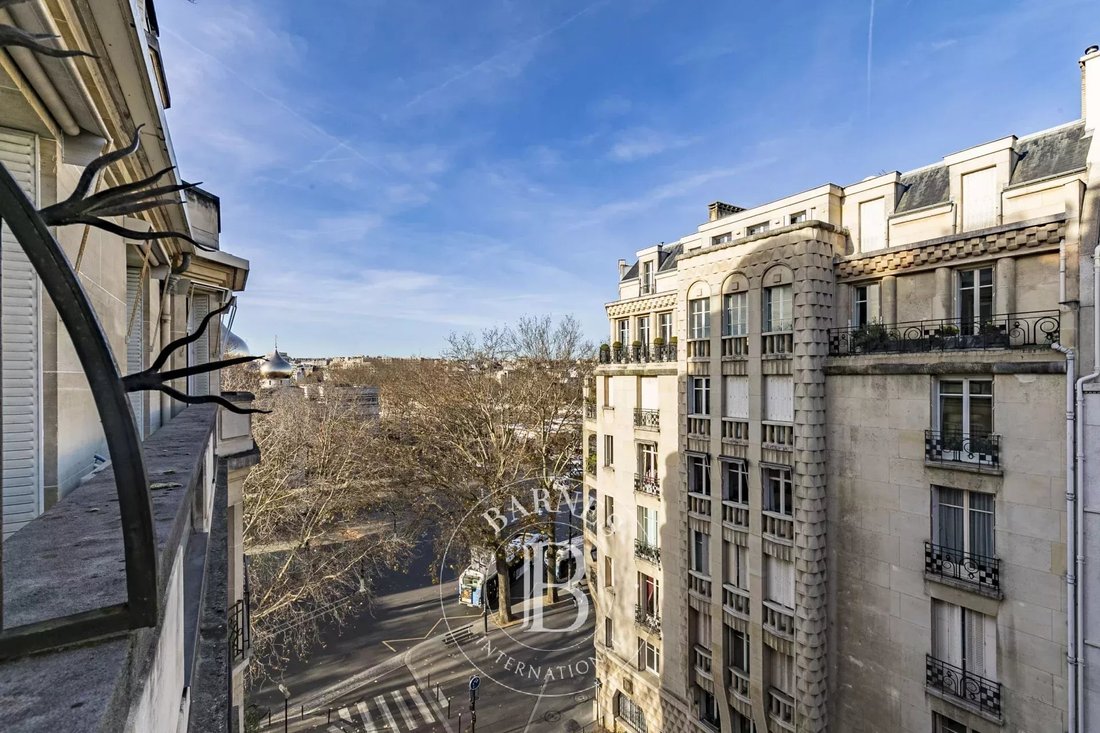 Apartment in Gros Caillou, Paris 7e Arrondissement, Paris 1 - 14980657