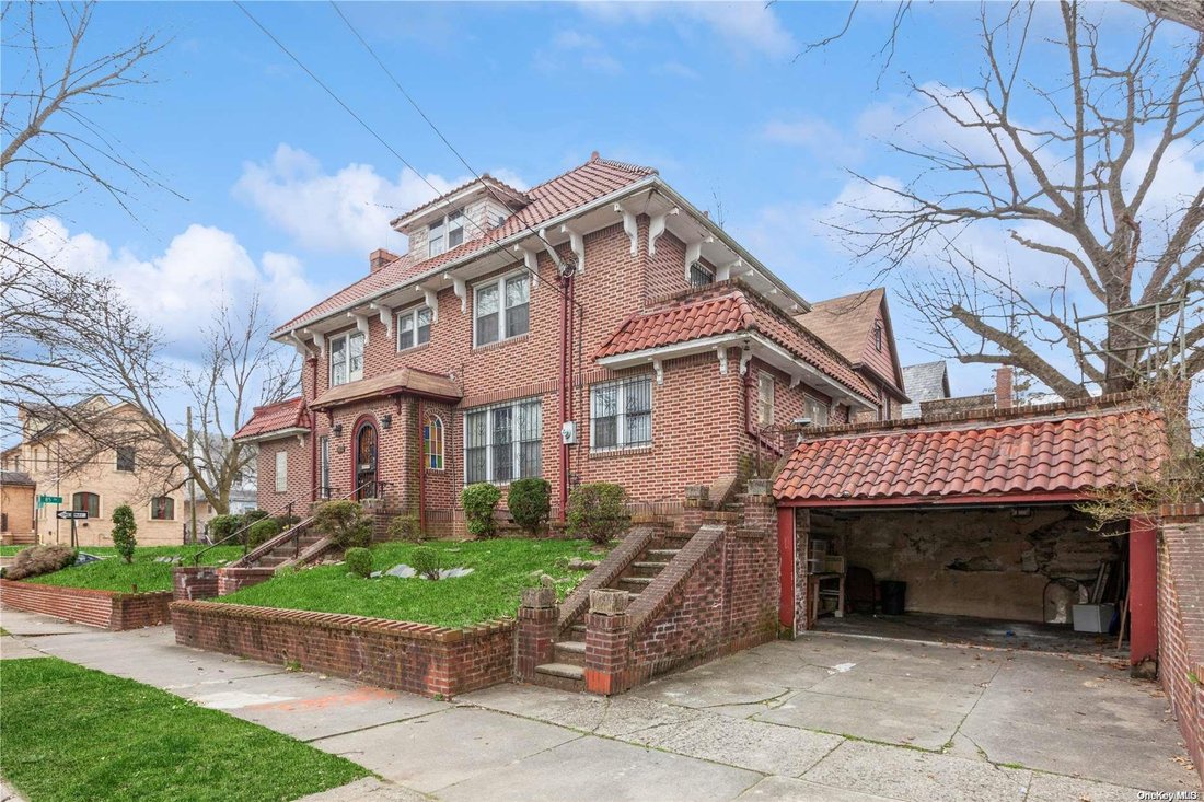 House in New York, New York, United States 2 - 14008469