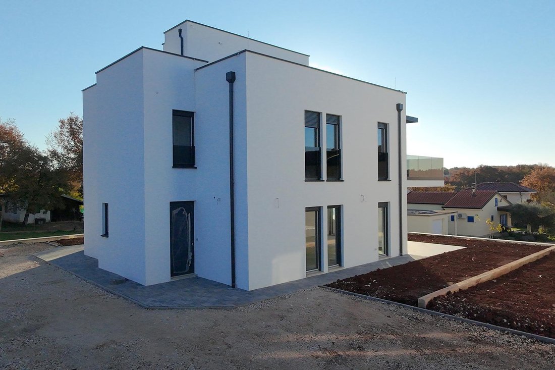 Villa in Brtonigla, Istria County, Croatia 2 - 14968760