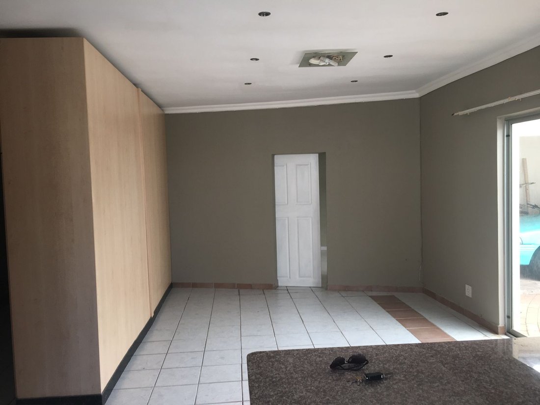 Country House in Wentworth, KwaZulu-Natal, South Africa 3 - 14981661