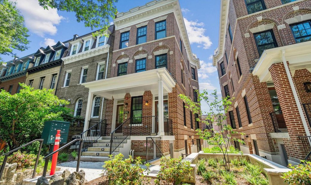 View of Stunning Brand New Penthouse In Washington, District Of Columbia ...
