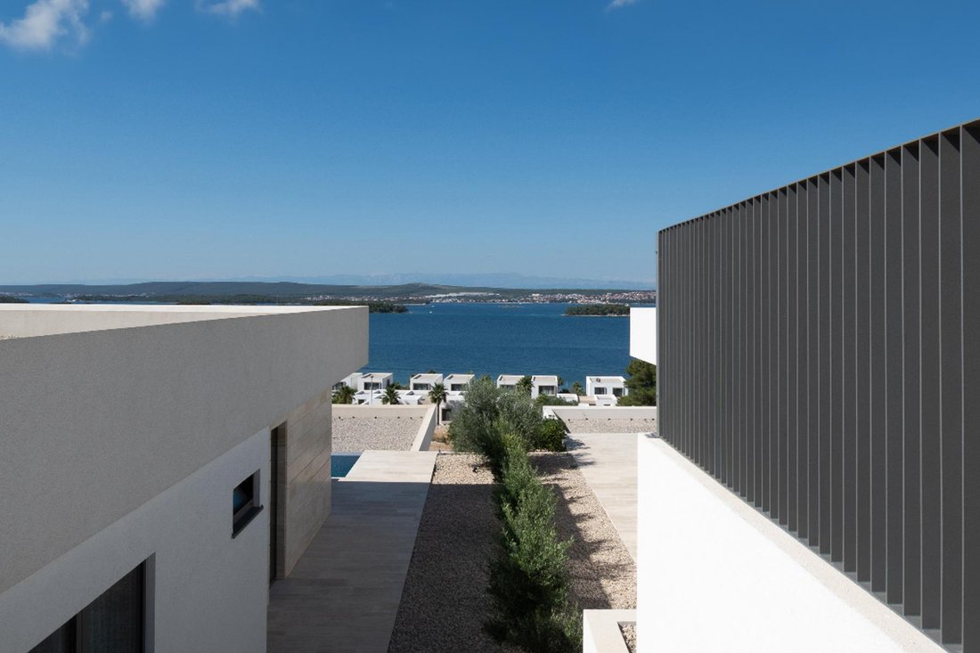 Villa in Tkon, Zadar County, Croatia 2 - 14981573