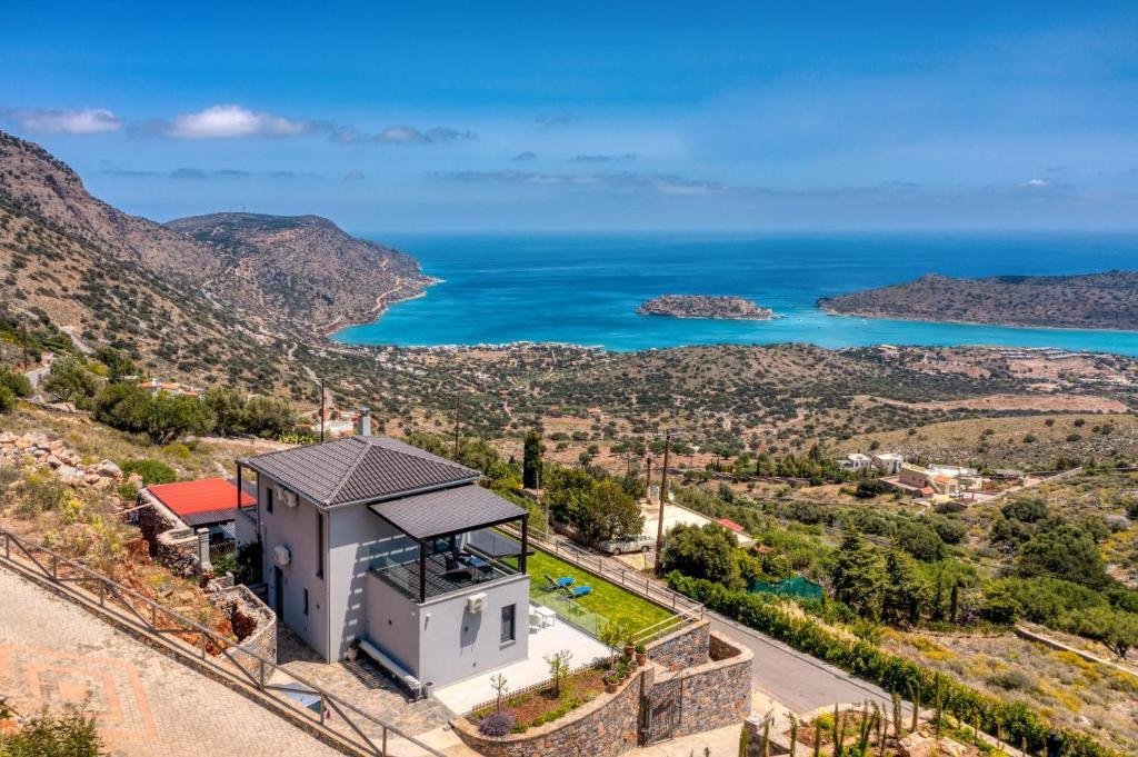Villa in Community of Elounta, Agios Nikolaos Municipal Unit, Greece 1 - 14982436