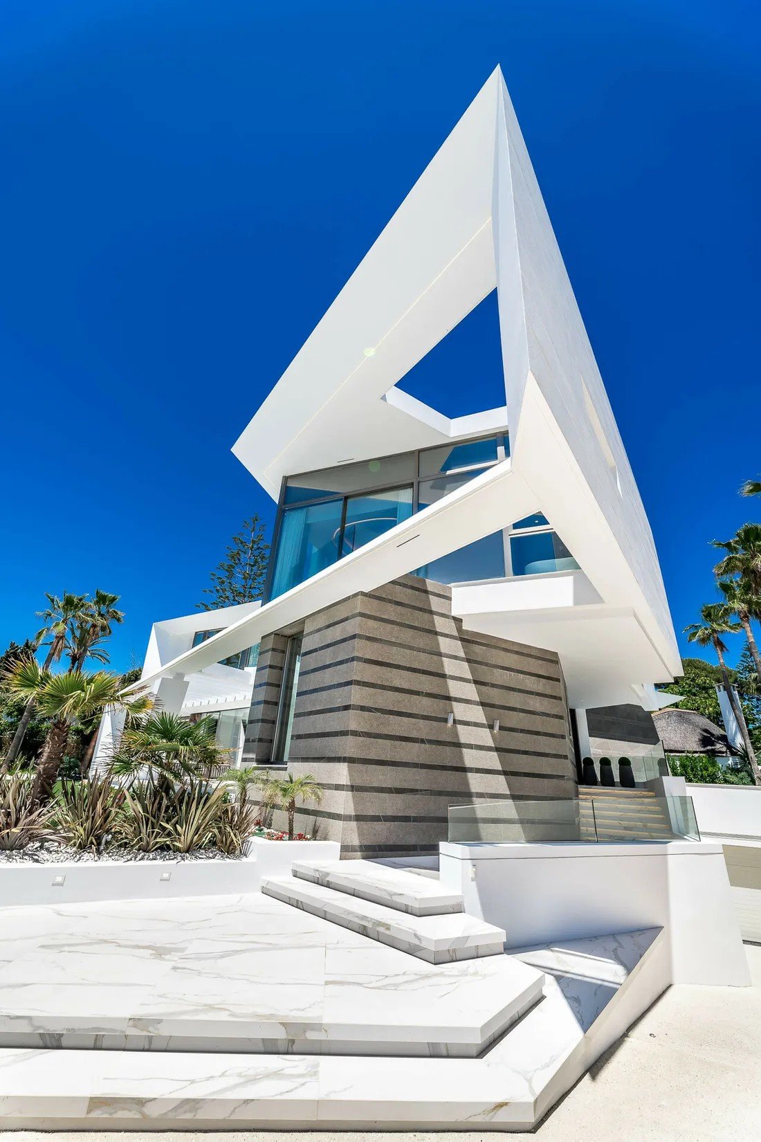 Villa in Marbella, Andalusia, Spain 5 - 14982458