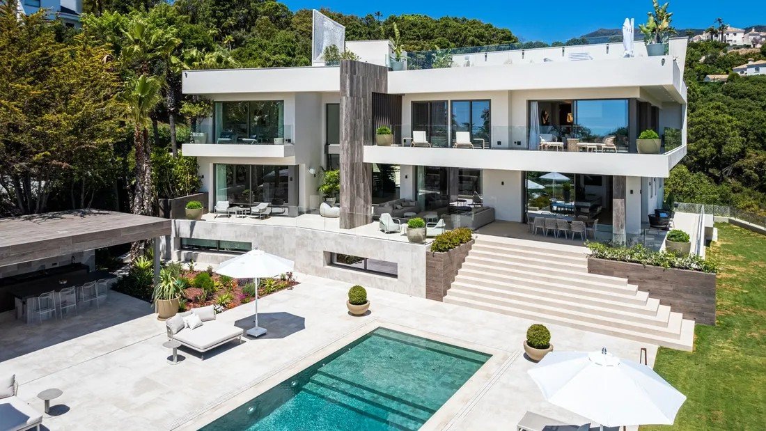 Villa in La Zagaleta, Benahavis, Andalusia 2 - 14982507