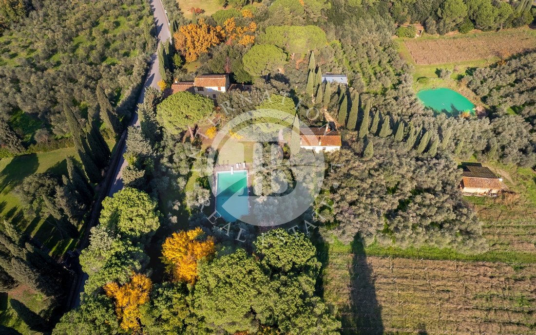 Villa in Center, Pescia, Tuscany 4 - 14933462