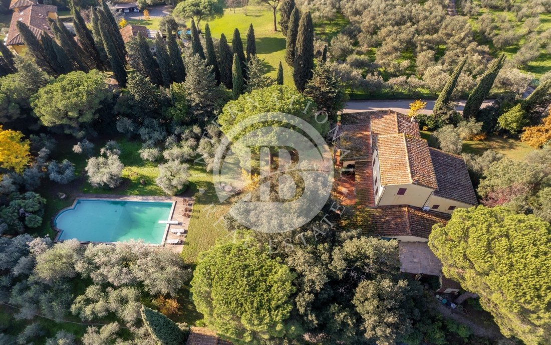 Villa in Center, Pescia, Tuscany 5 - 14933462