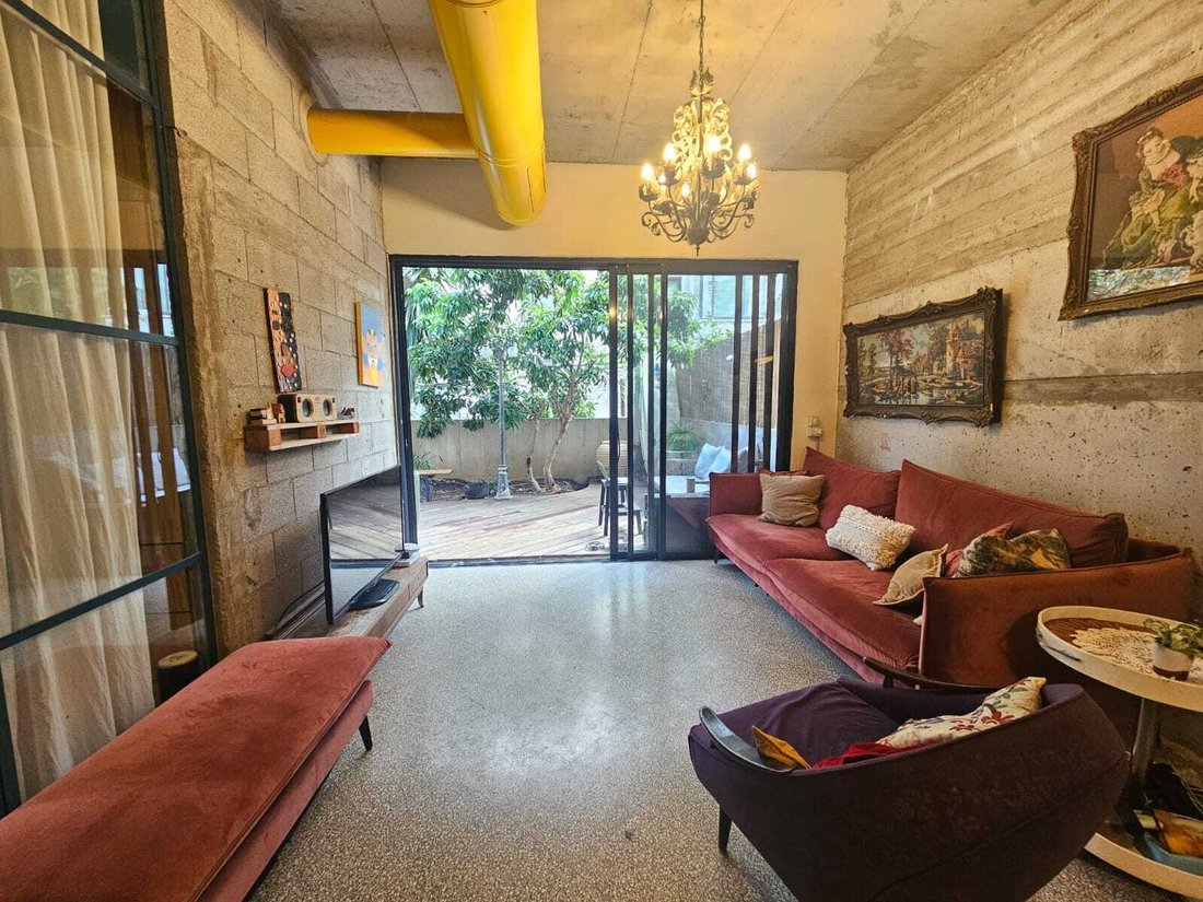 Apartment in Tel Aviv-Yafo, Tel Aviv District, Israel 2 - 14982543