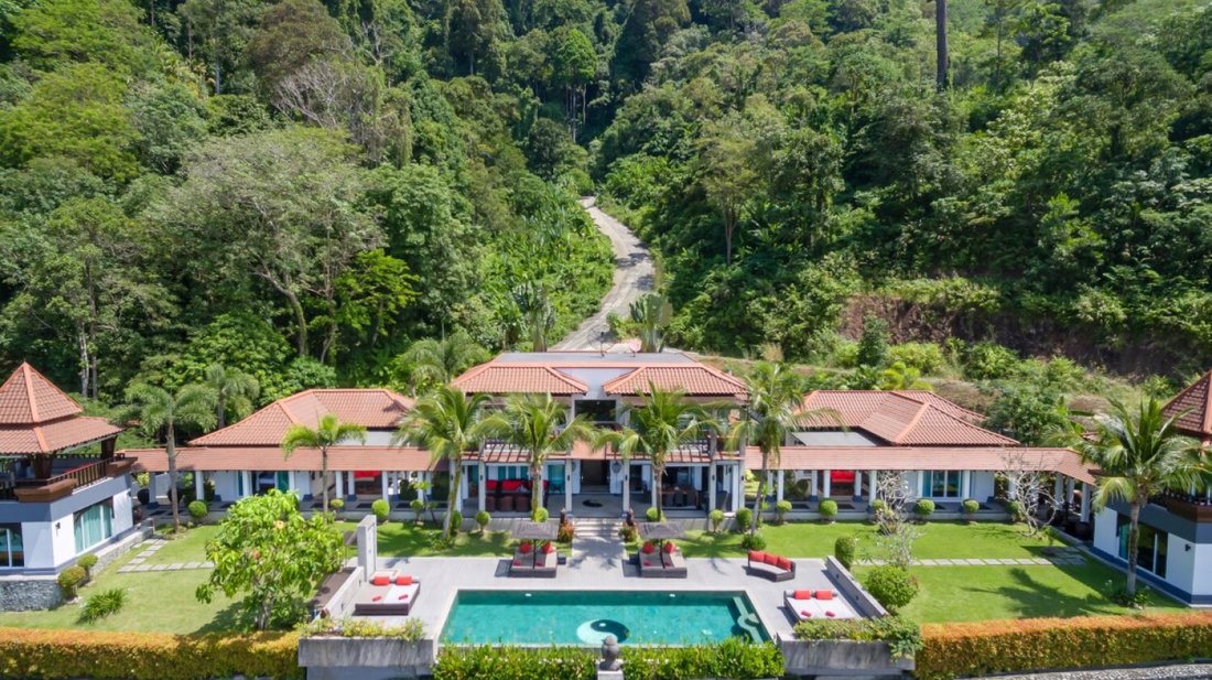 Villa in Pa Tong, Phuket, Thailand 1 - 14983169