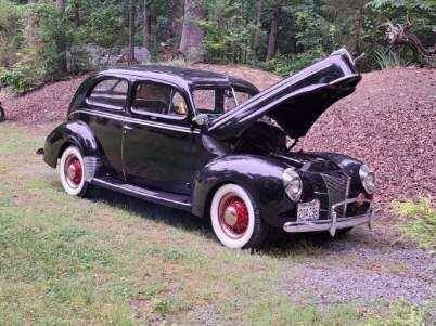 Coupe in Glendale, United States 4 - 14983244
