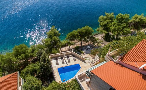 House in Dol, Split-Dalmatia County, Croatia 1