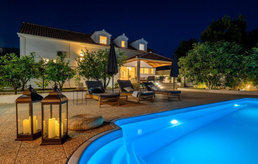 Haus in Dol, Gespanschaft Split-Dalmatien, Kroatien 1 - 14983141