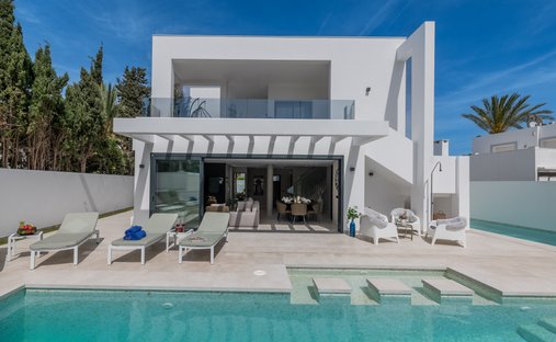 Villa en Elviria-Cabopino, Marbella, España 1