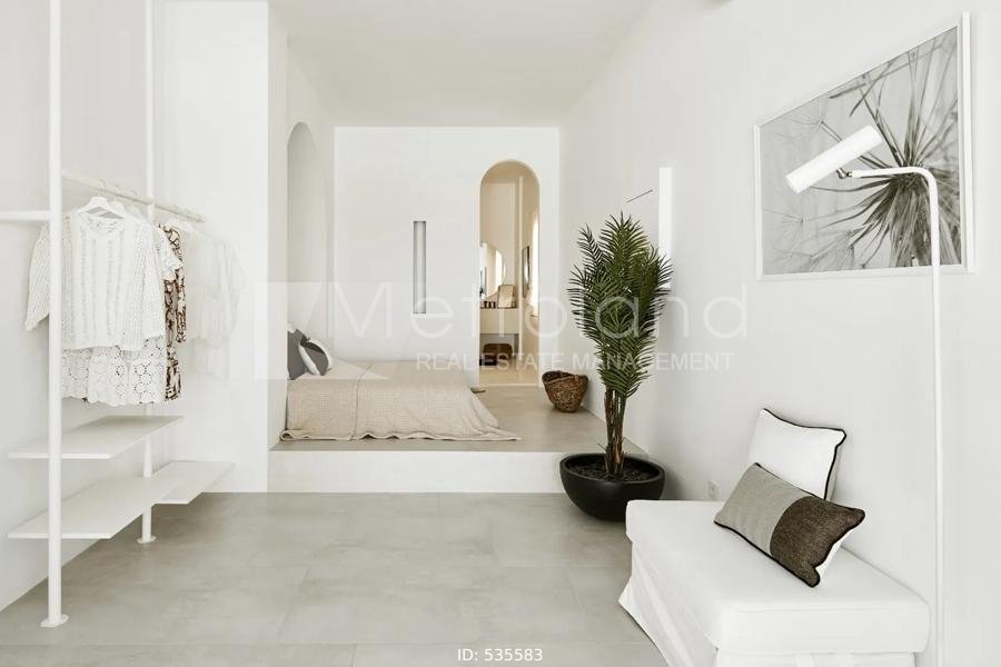 Villa in Thira, Aegean, Greece 5 - 14983536