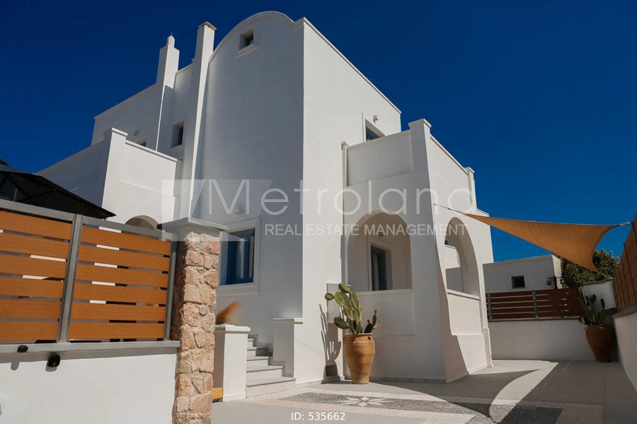Apartment in Thira, Aegean, Greece 4 - 14983539