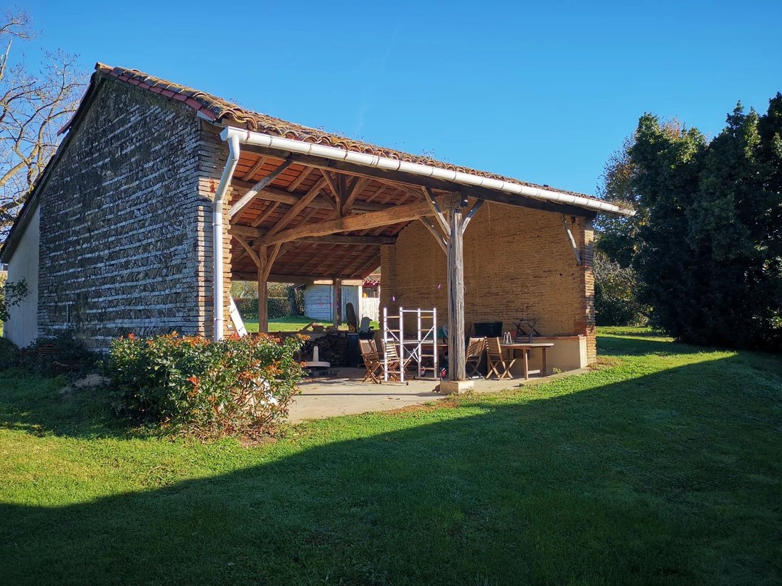 Country House in Rieumes, Occitania, France 3 - 14983176