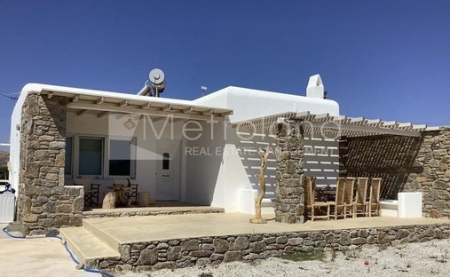 House in Ano Mera Community, Aegean, Greece 1