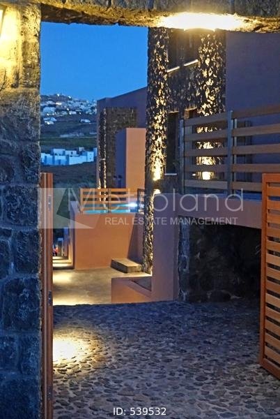 Apartment in Thira, Aegean, Greece 4 - 14983558