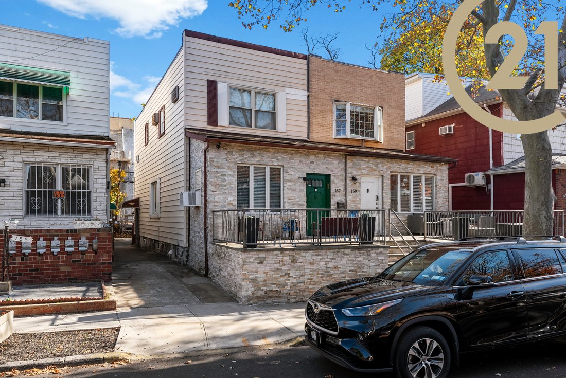 House in New York, New York, United States 1 - 14982677