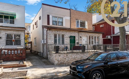 House in New York, New York, United States 1