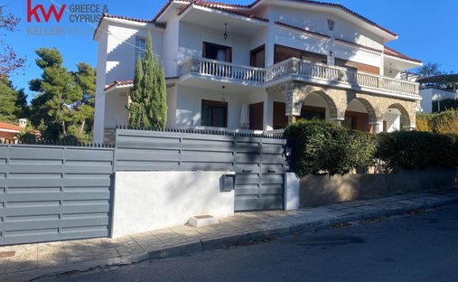 House in Ekali, Attica, Greece 1