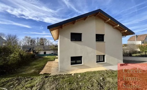 Villa in Saint-Cergues, Auvergne-Rhône-Alpes, France 1