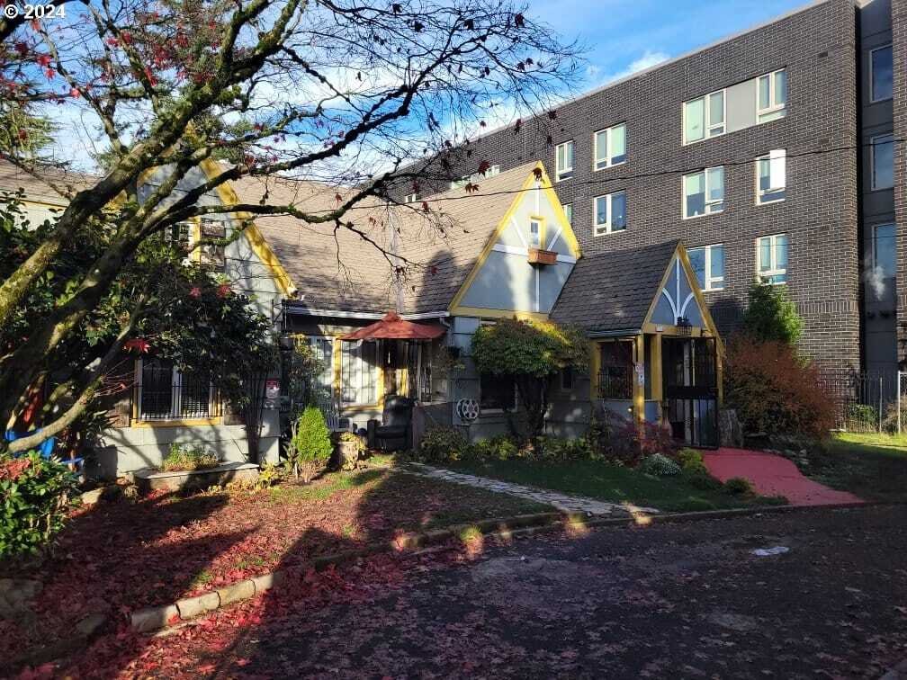 House in Portland, Oregon, United States 3 - 14974850