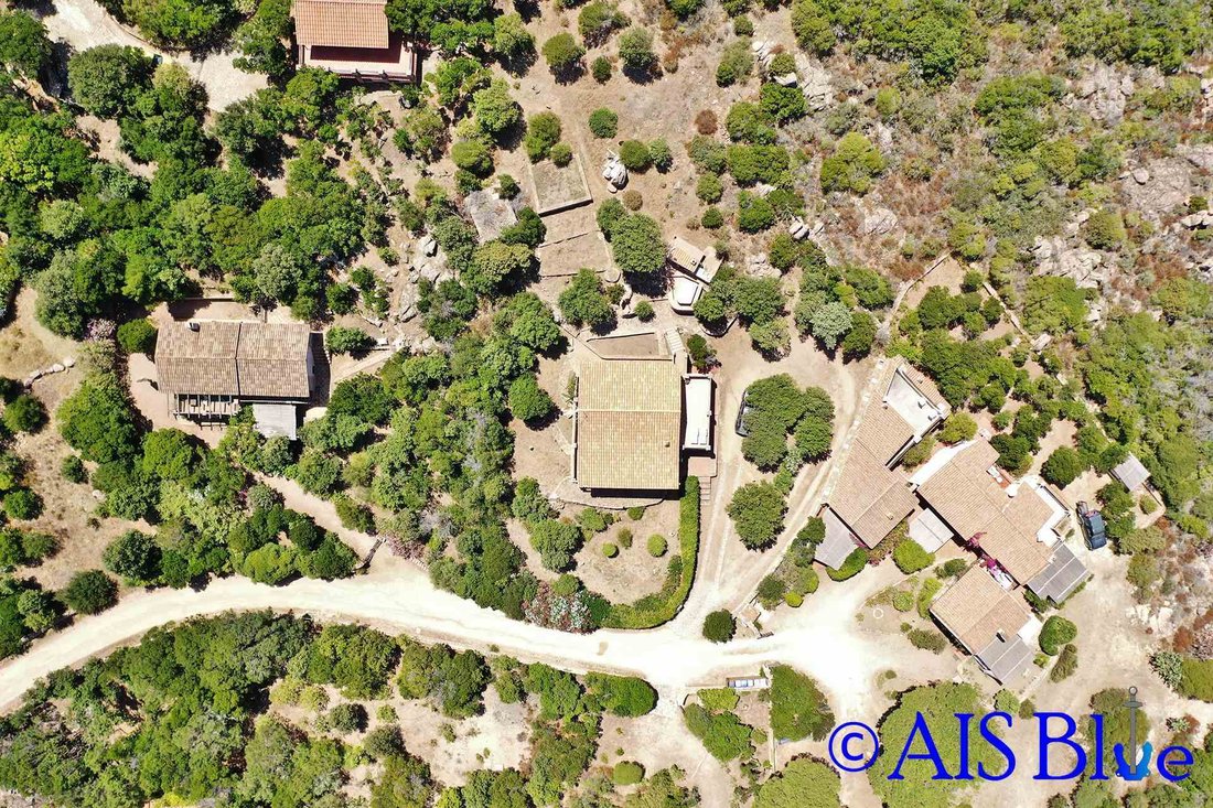 Villa in Trinita d'Agultu e Vignola, Sardinia, Italy 2 - 14982834