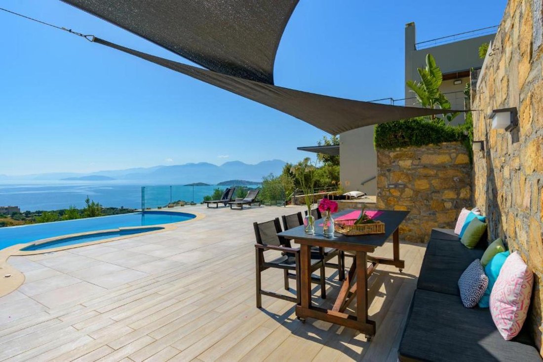 Villa in Community of Elounta, Agios Nikolaos Municipal Unit, Greece 5 - 14982552