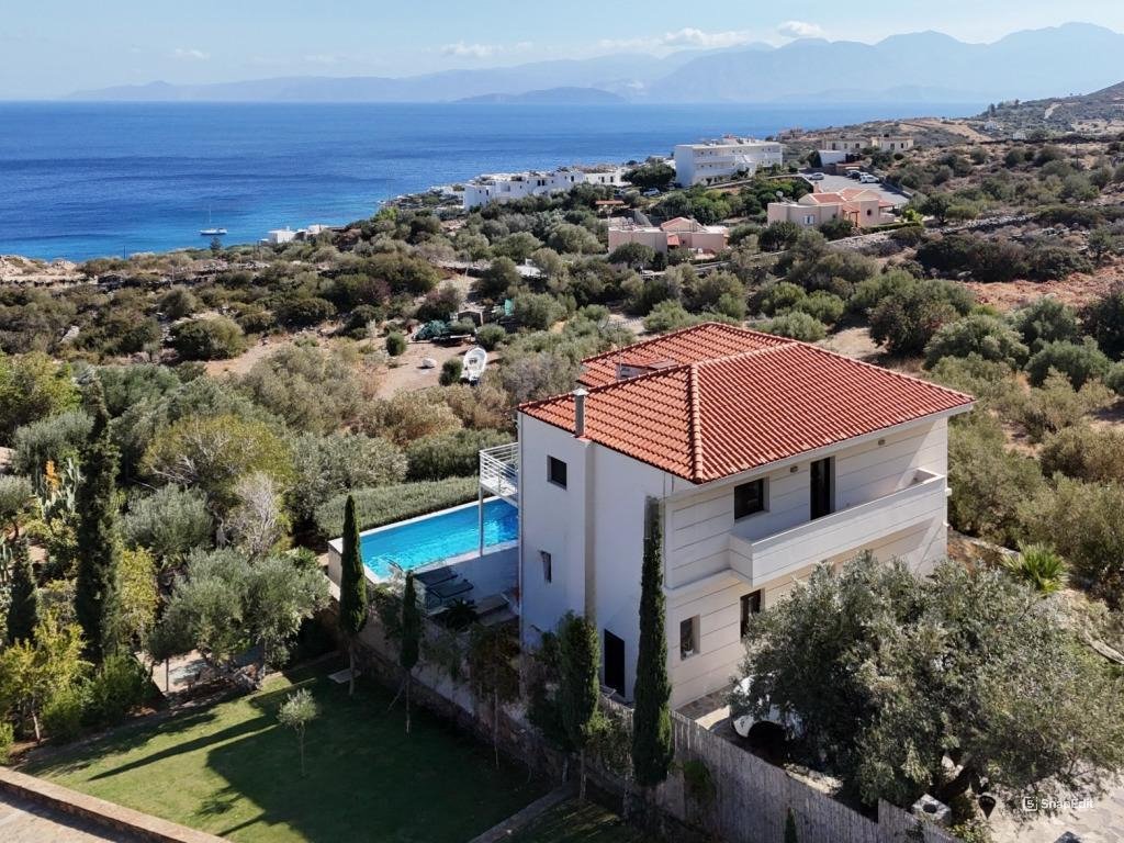 Villa in Community of Elounta, Agios Nikolaos Municipal Unit, Greece 1 - 11459824