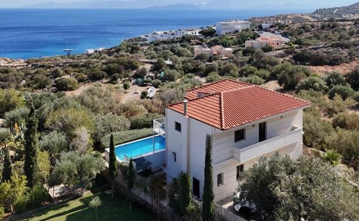 Villa in Community of Elounta, Agios Nikolaos Municipal Unit, Greece 1