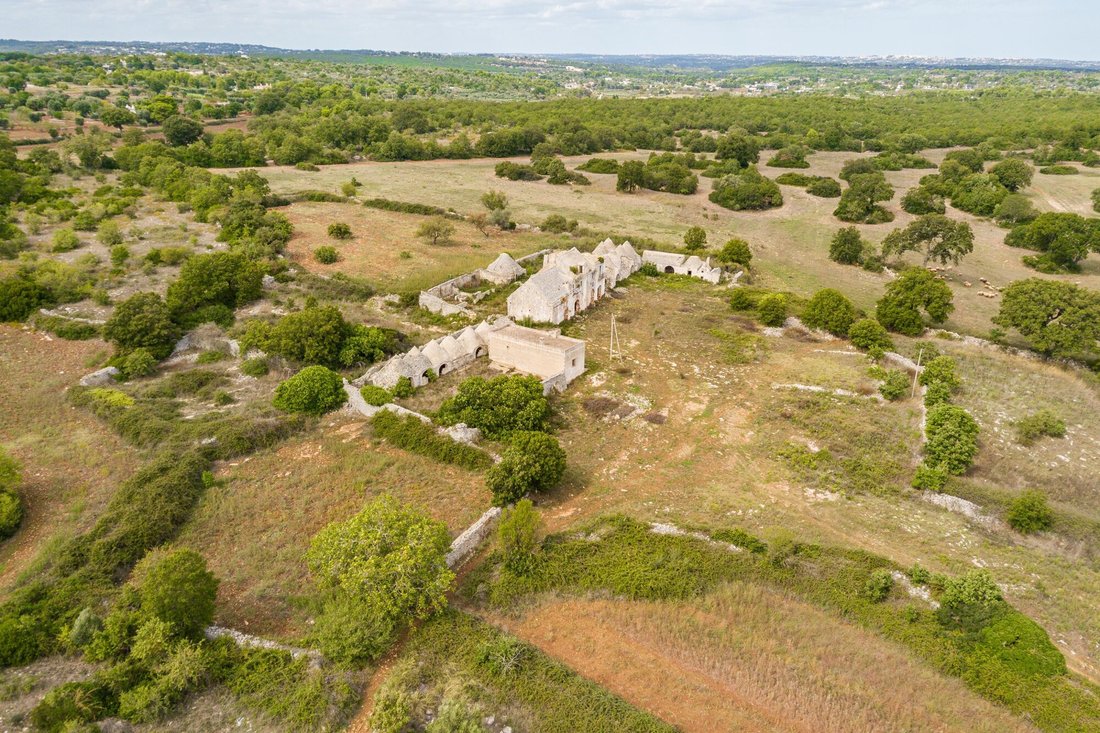 Casa de Campo en Ceglie Messapica, Apulia, Italia 3 - 14985486