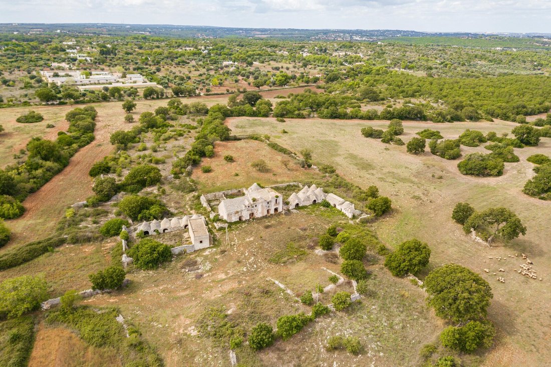 Casa de Campo en Ceglie Messapica, Apulia, Italia 4 - 14985486